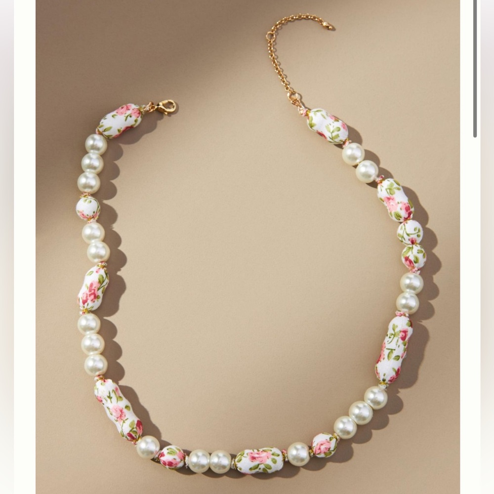 NWT Anthropologie Necklace